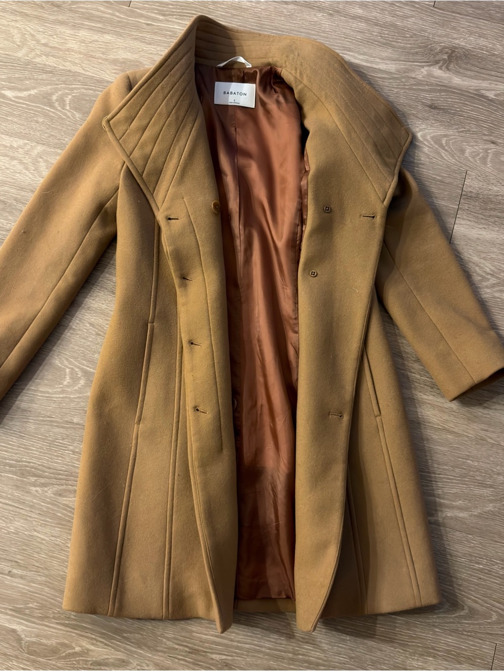 ⁠Aritzia Babaton Cristobal Virgin Wool Belted Coat Camel Shawl Collar Small S⁠ - Picture 6 of 7